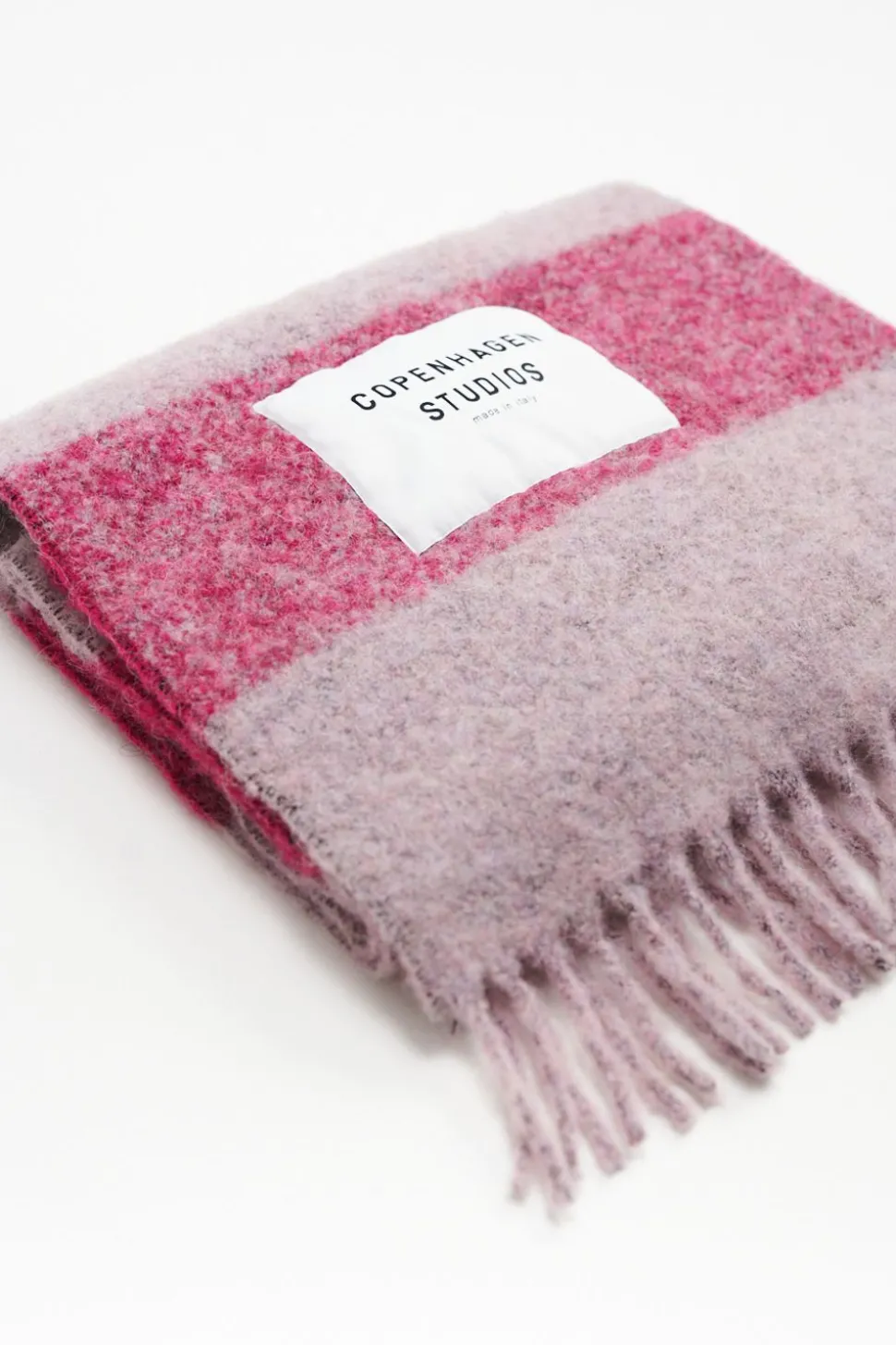 cph_shawl__wool_mix_3-4.webp COPENHAGEN STUDIOS Cph Shawl 3 Wool Mix^ Sjaals