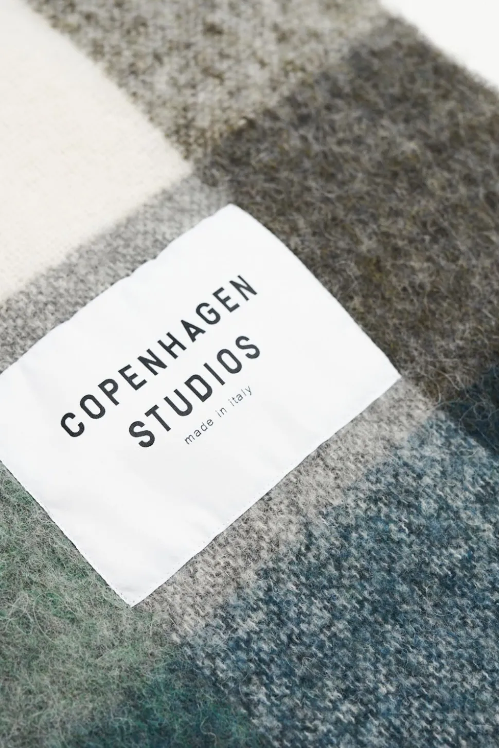 cph_shawl__wool_mix_3-7.webp COPENHAGEN STUDIOS Cph Shawl 2 Wool Mix^ Sjaals